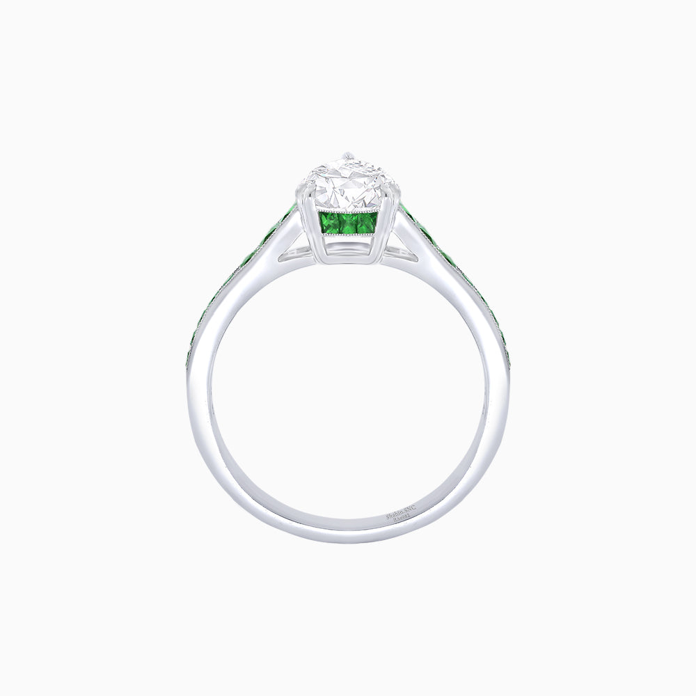 Elegant Pear-Shaped Ring with Customizable French-Cut Gemstone Accents