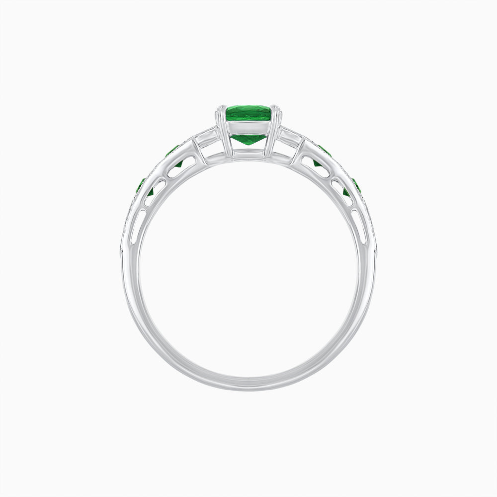 Cushion Shape Arrow Head Shank Ring with Gemstone