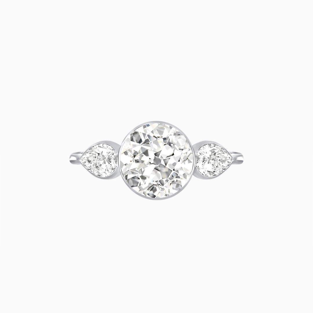 Round Brilliant Diamond Trilogy Ring - Shahin Jewelry