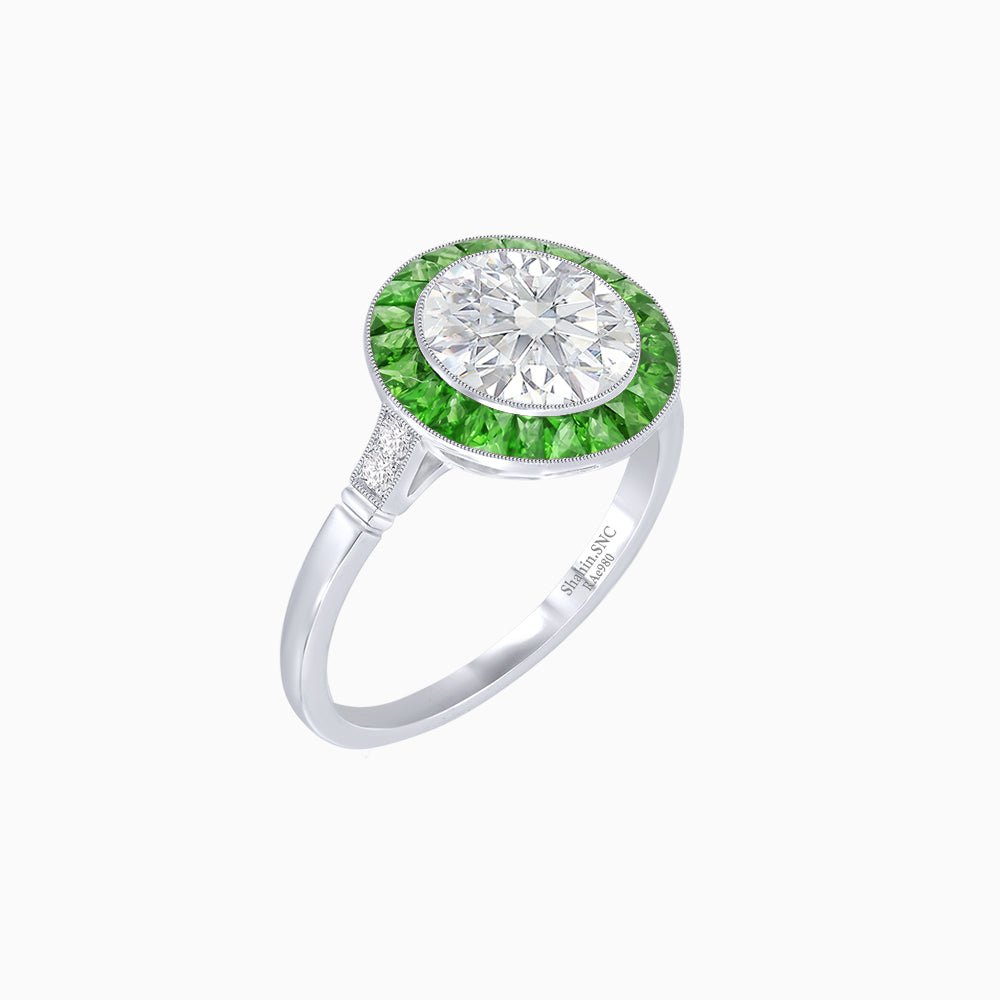 Timeless Round Cut Ring with Customizable Gemstone Halo - Shahin Jewelry